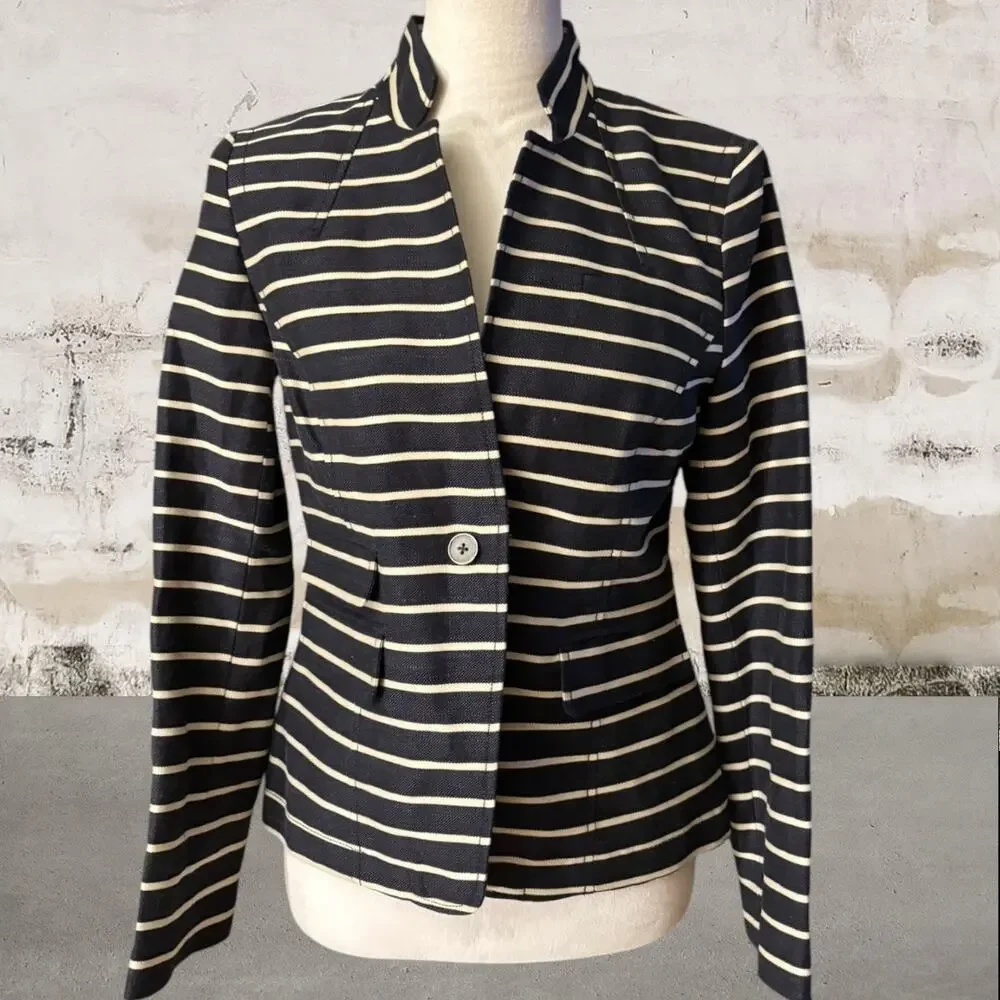 Banana Republic Blue & White Striped White Blazer Jacket Linen Blend Size 6 - Picture 2 of 6